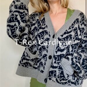 Suer Mondt knitwear T-Rex cardigan